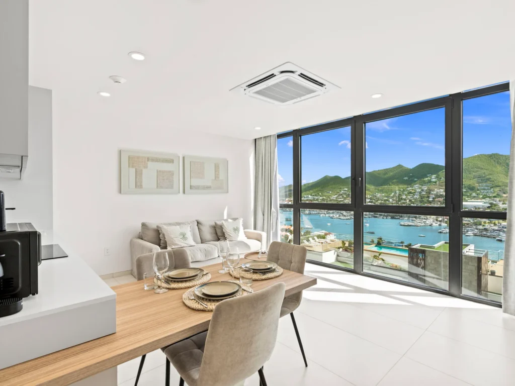 The Hills Residence-C335