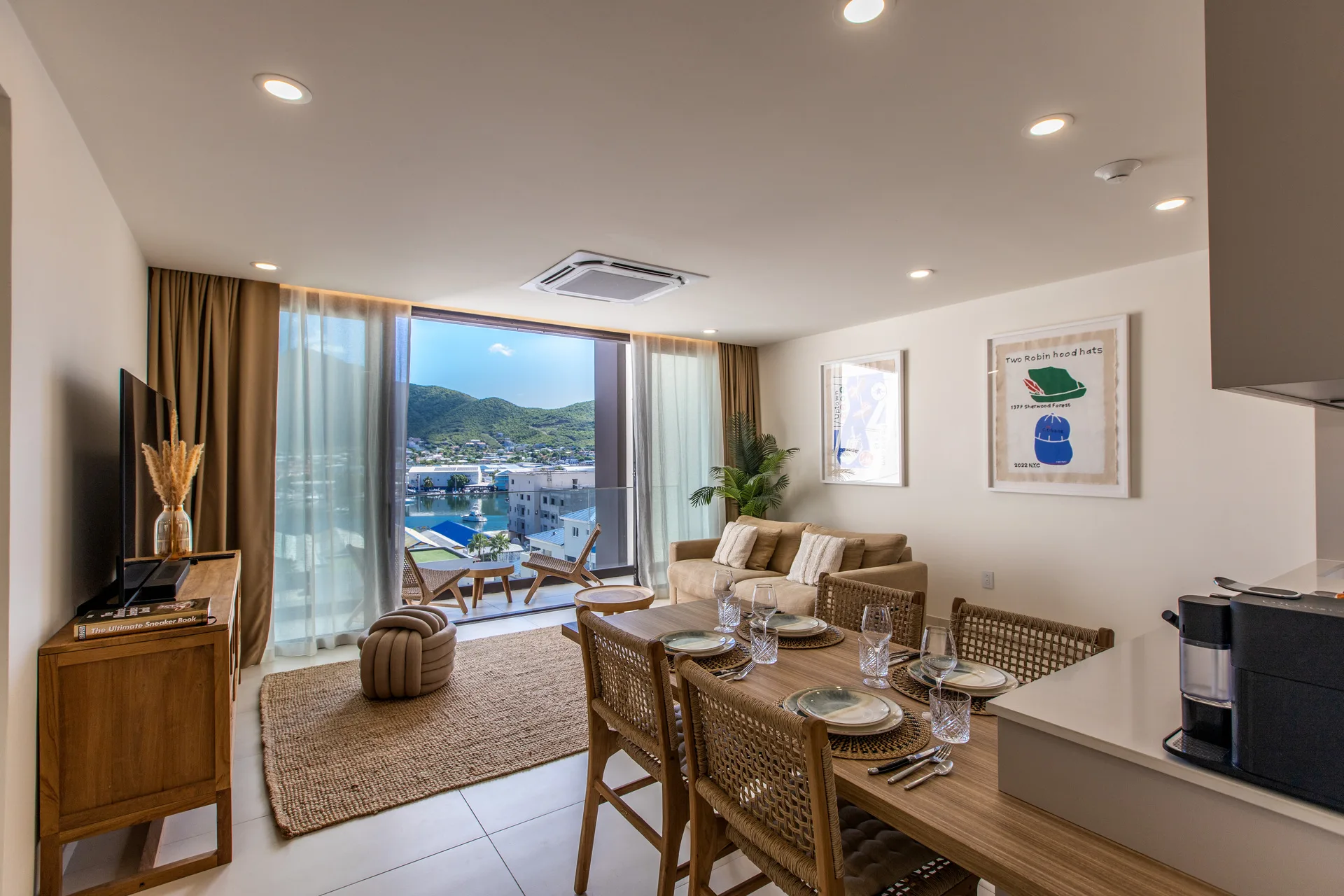 The Hills Residence - A124