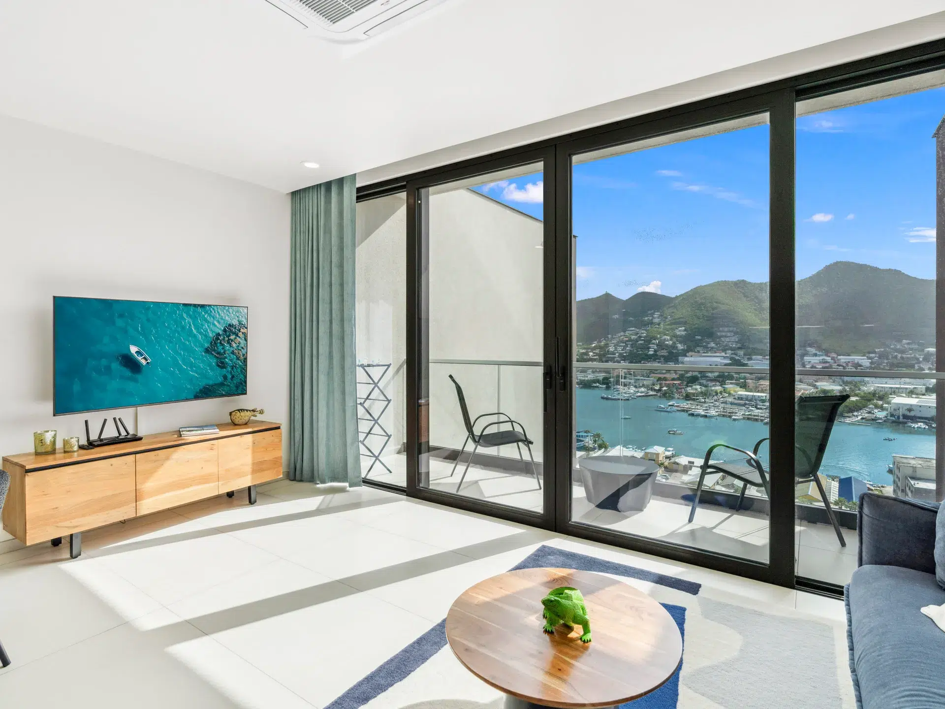 The Hills Residence - C352 (7)