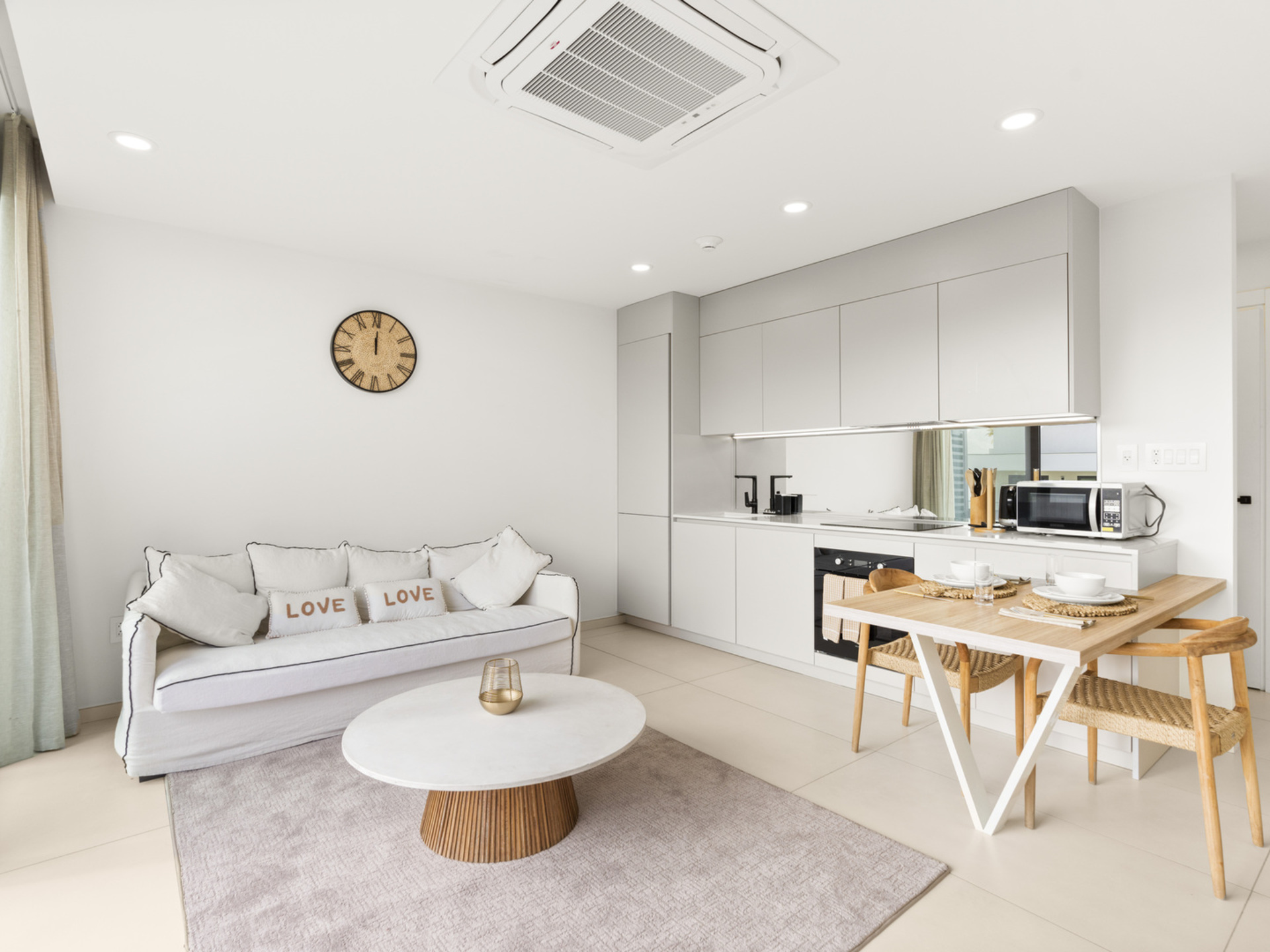 The Hills Residence - B203