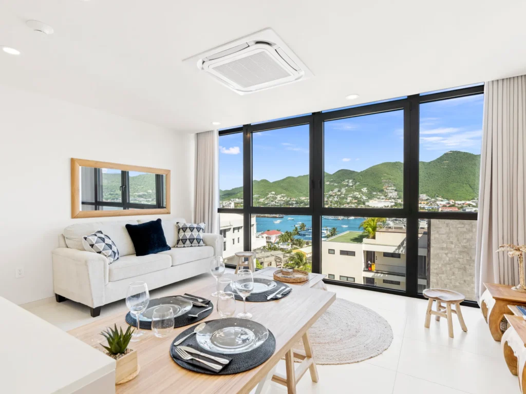 The Hills Residence - B241 (19)