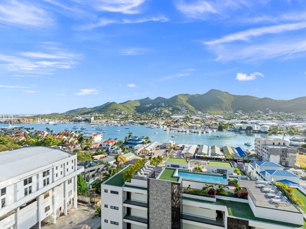 The Hills Residence - B257